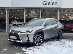 Lexus UX - 250h Preference Line | Dodehoekherkenning, 18 inch, Stoel + Stuurverwarming, Parkeersensor
