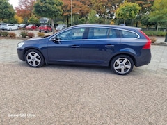 Volvo V60 - 1.6 T4 Momentum