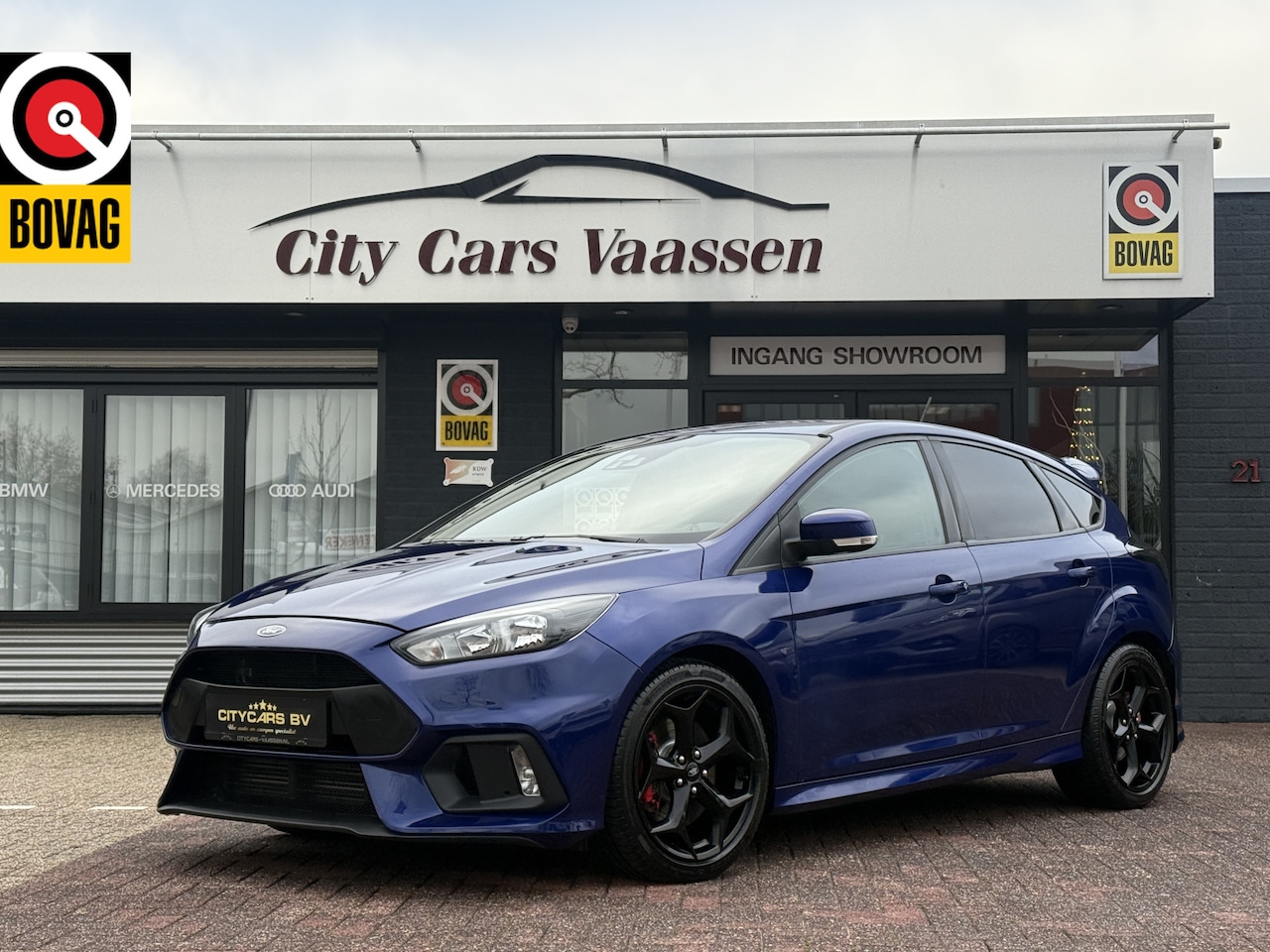 Ford Focus - 2.0 ST RS Look 251 pk apple carplay pdc v/a Recardo stoelen half leder/stof 1e eigenaar de - AutoWereld.nl