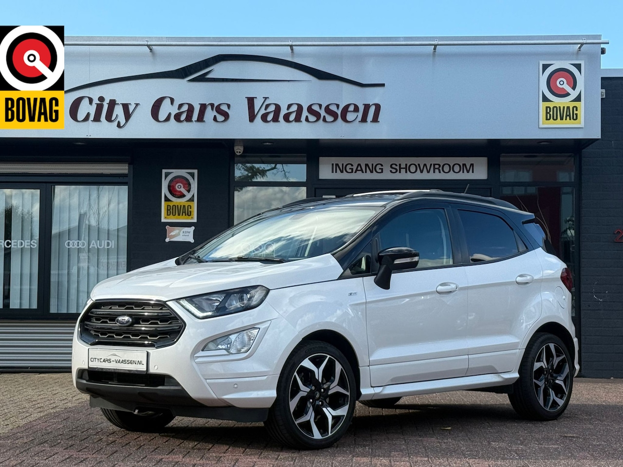 Ford EcoSport - 1.0 EcoBoost ST-Line Black automaat 125 pk navigatie camera climate ctr half leder/alcanta - AutoWereld.nl