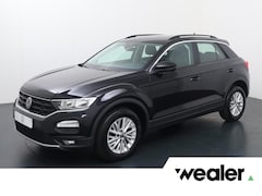 Volkswagen T-Roc - 1.0 TSI Style | 110 PK | Adaptive cruise control | Parkeersensoren | Apple Carplay/Android