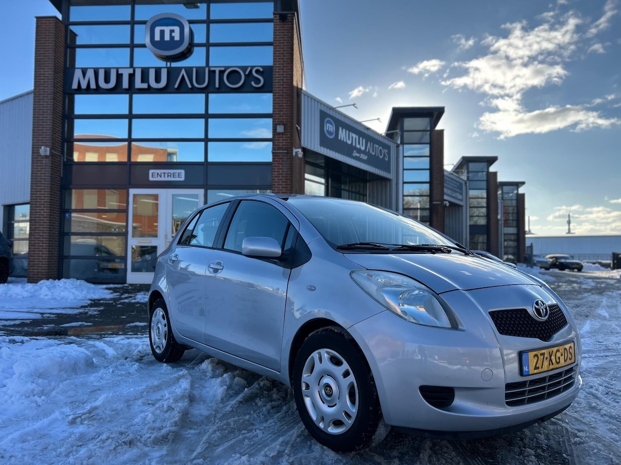 Toyota Yaris - 1.0 VVTi Sol MMT 5deurs Automaat Airco NAP - AutoWereld.nl