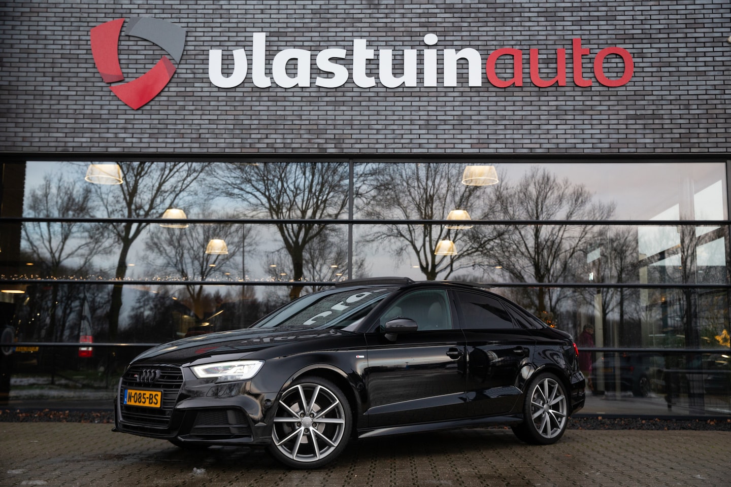 Audi A3 Limousine - 1.5 TFSI S-line , Panoramadak, Bang&Olufsen, - AutoWereld.nl