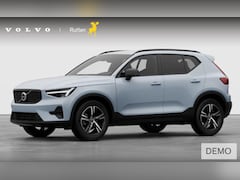 Volvo XC40 - B4 211PK Automaat Plus Dark / Navigatie / Camera / Stuur-Stoelverwarming / Adaptieve Cruis