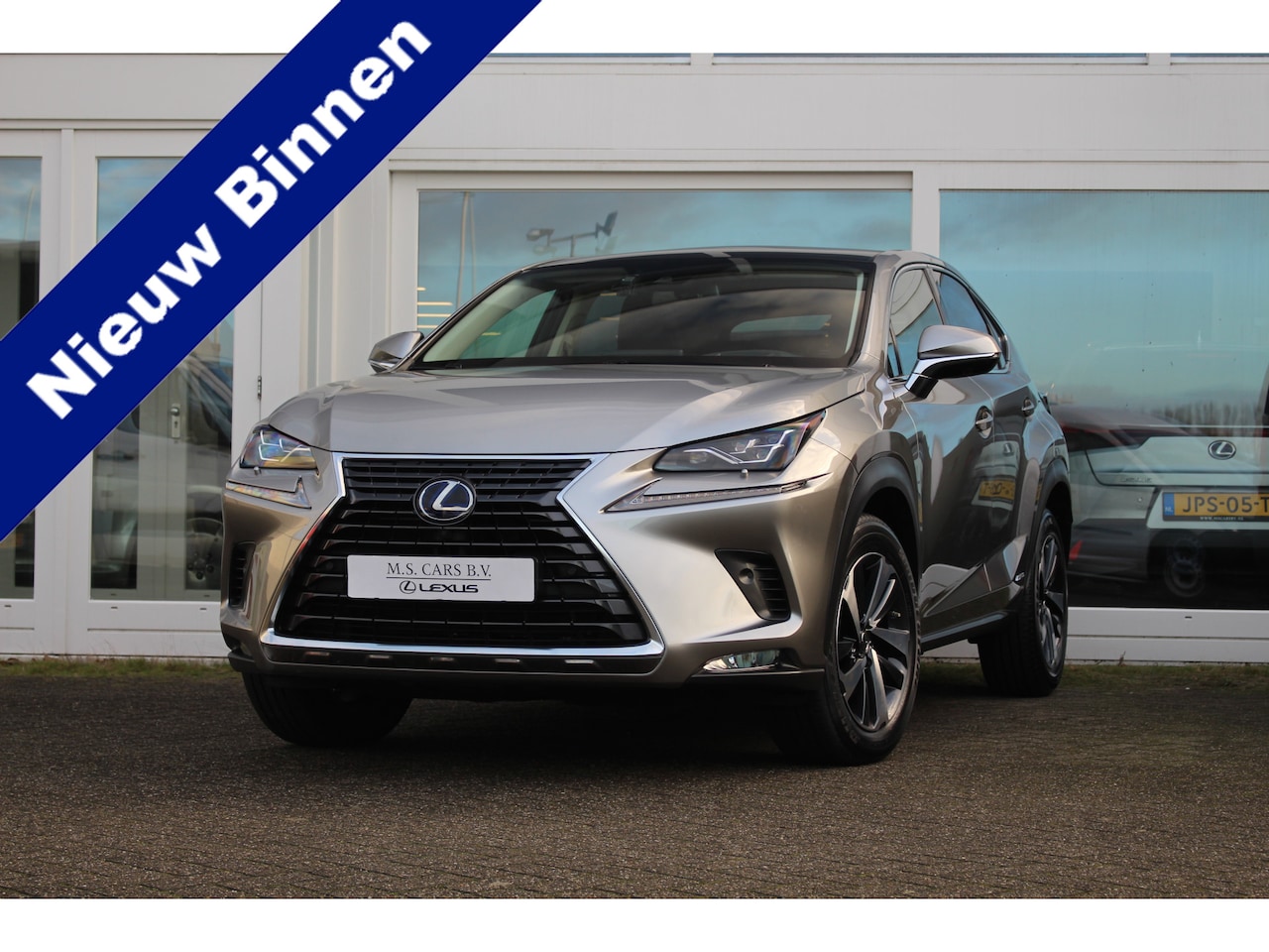 Lexus NX - 300h Hybride AWD President Line I Pano I Mark Lev. I Carplay - AutoWereld.nl