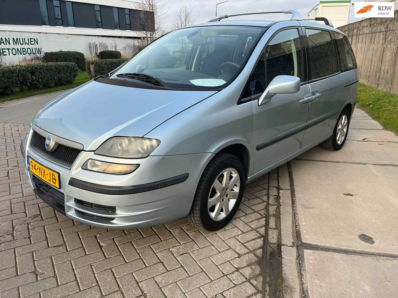 Fiat Ulysse - 2.0-16V Emotion 7 persoons royal blue cruise airco - AutoWereld.nl