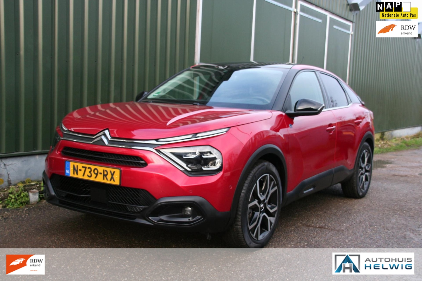 Citroën Ë-C4 - Shine 50 kWh, LEER, NAVIGATIE, PANORAMADAK, HEAD-UP, NIEUWE BOORDLADER CITROEN - AutoWereld.nl