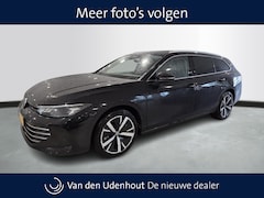 Volkswagen Passat Variant - 1.5 eHybrid Business | Design Pakket | Trekhaak | Interieur Pakket |