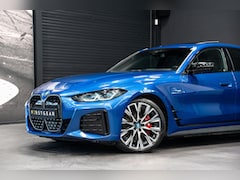 BMW i4 - M50 High Executive 84 kWh *M-Sport Pro / Schuifdak / Laserverlichting / Carbon interieur /
