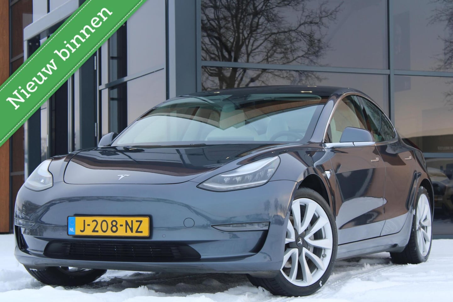 Tesla Model 3 - Long Range RWD Long Range AWD 75 kWh | Wit leer | Org. NL! - AutoWereld.nl