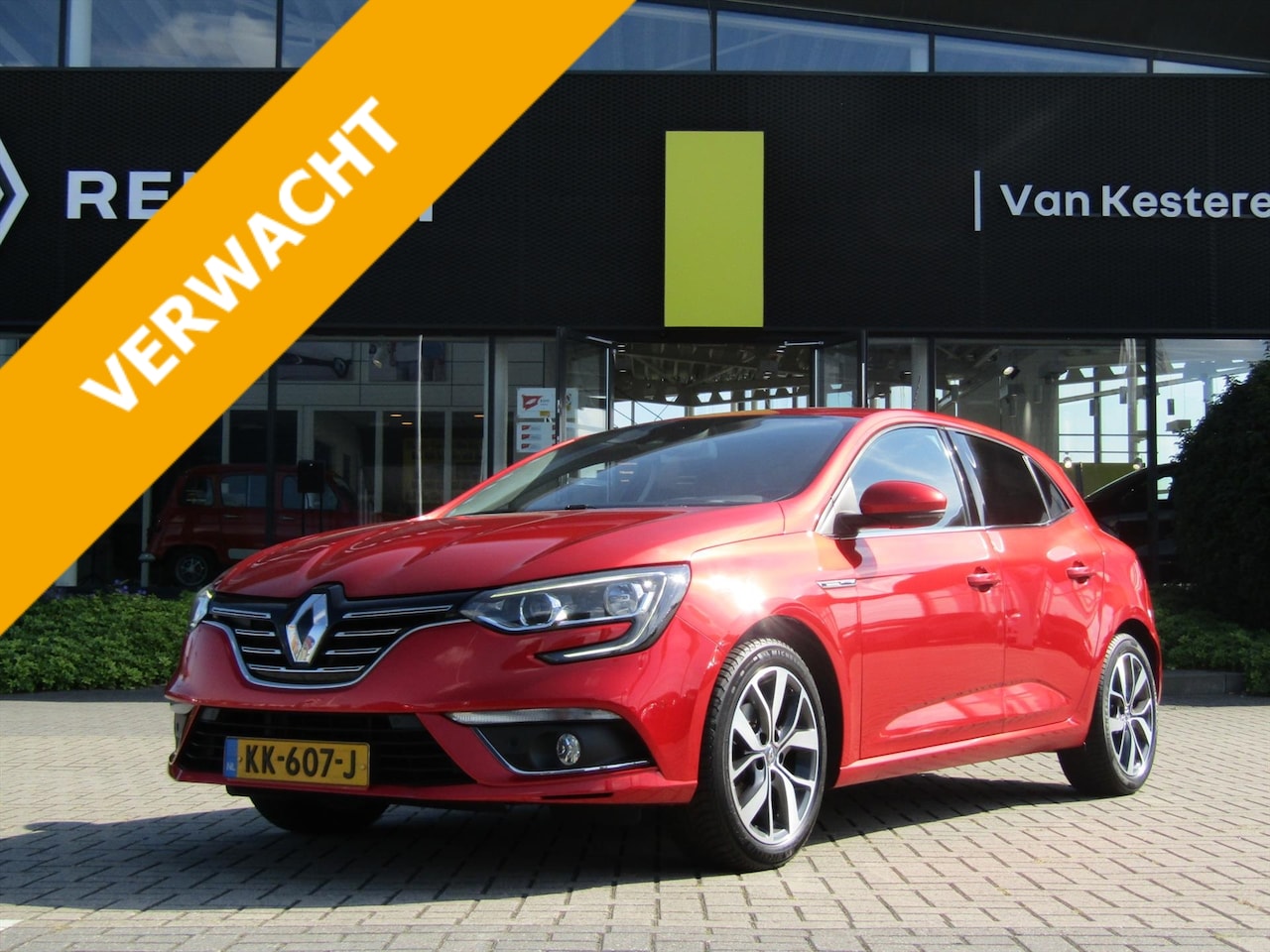 Renault Mégane - TCe 130pk Bose / Trekhaak / Navigatie / Camera / Compleet dealer O.H - AutoWereld.nl