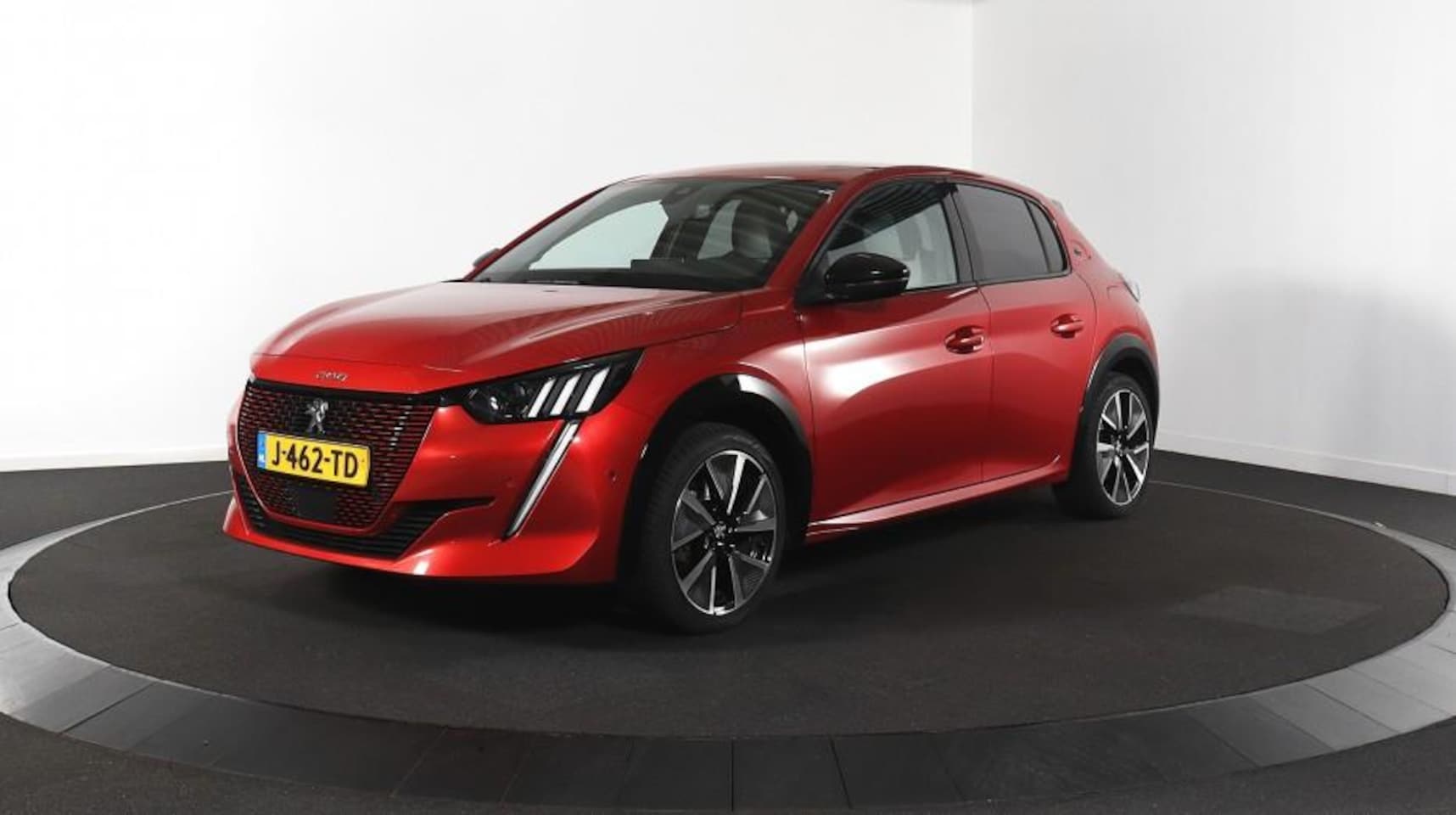 Peugeot e-208 - EV GT 350 50 kWh | Stoelverwarming | Cruise Control | Camera| Carplay | Telefoonvoorbereid - AutoWereld.nl