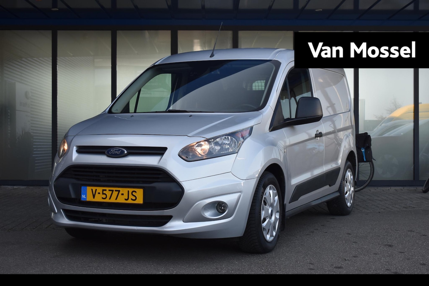 Ford Transit Connect - 1.5 TDCI L1 Trend 100 pk | Parkeersensoren Achter | Trekhaak | Airco | - AutoWereld.nl