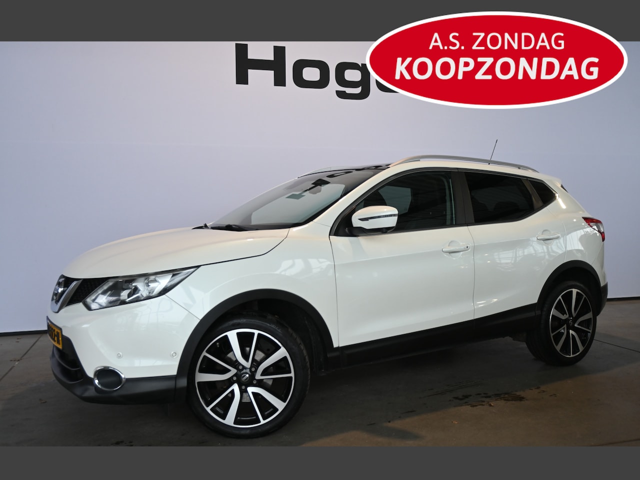 Nissan Qashqai - 1.2 Tekna Automaat Clima Navigatie Panoramadak 1e Eigenaar! Dealer Onderhouden! Inruil Mog - AutoWereld.nl