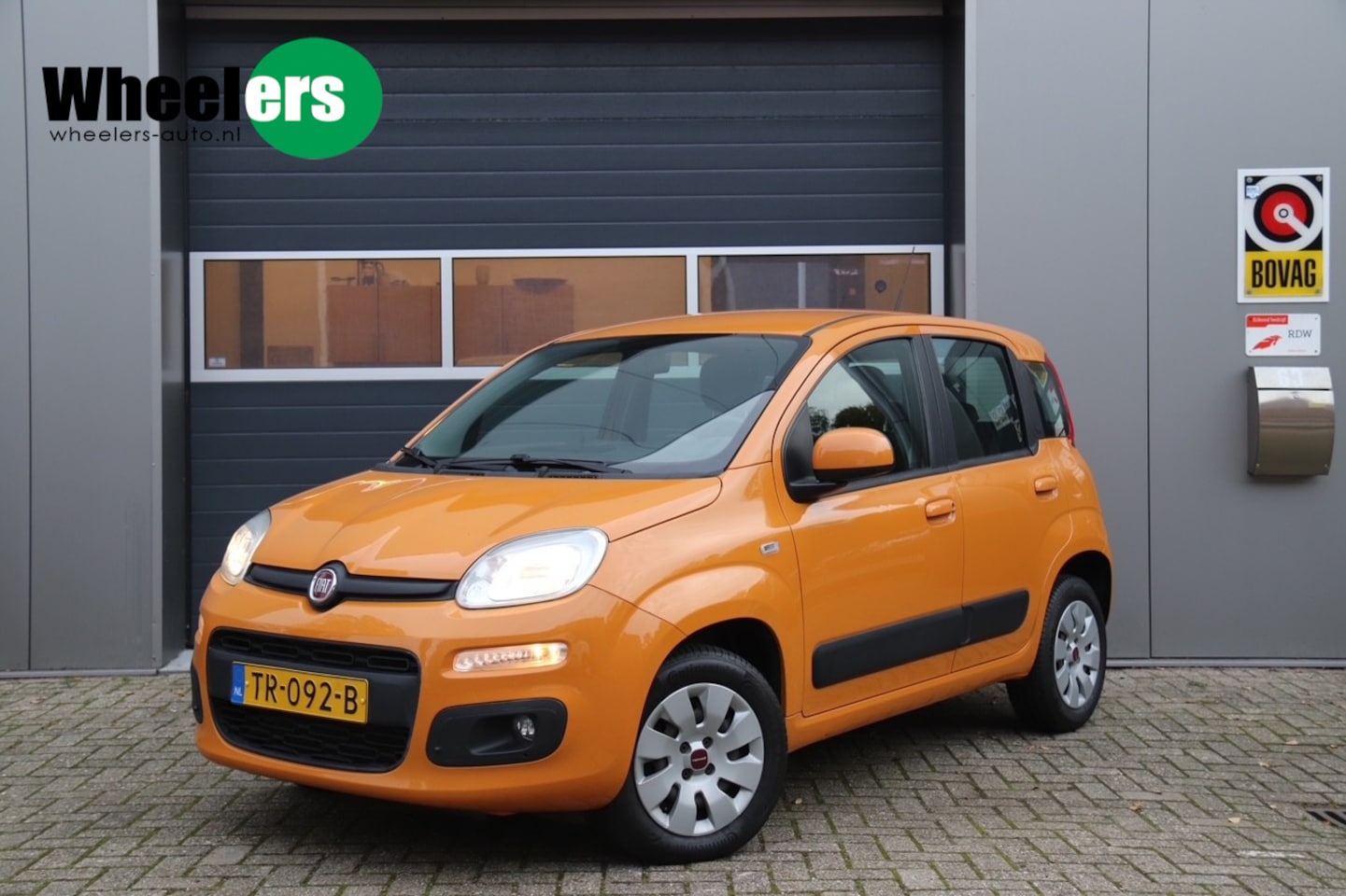 Fiat Panda - 0.9 TwinAir Lounge 0.9 TwinAir Lounge, Airco - AutoWereld.nl