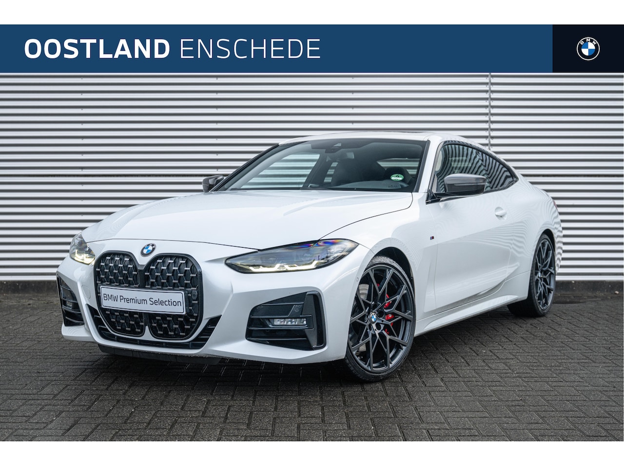 BMW 4-serie Coupé - 420i High Executive M Sport Automaat / Schuif-kanteldak / M sportstoelen / Achteruitrijcam - AutoWereld.nl