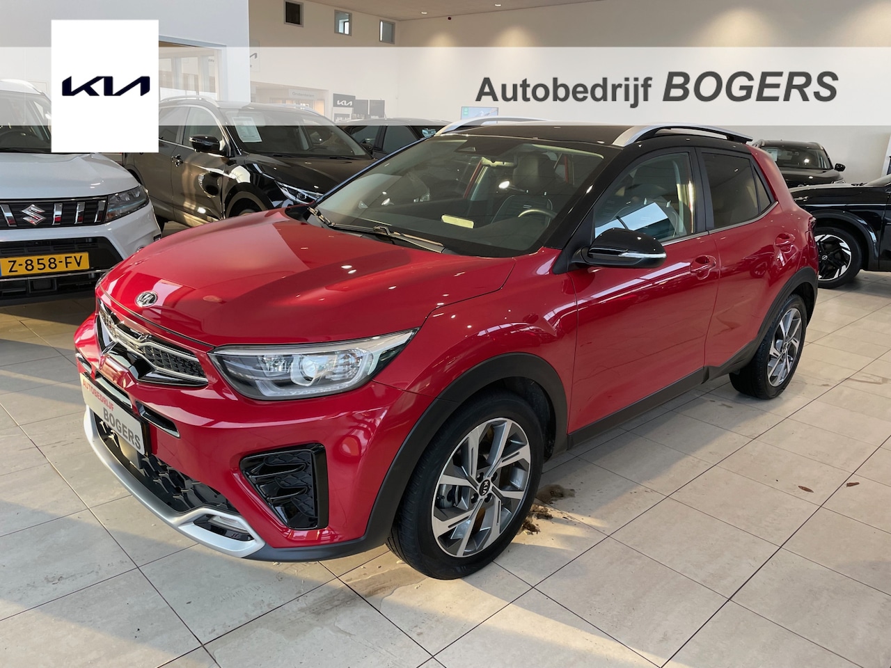 Kia Stonic - 1.0 T-GDi MHEV GT-Line Automaat Navigatie, Climate Control, Cruise Control, Stoel/Stuurver - AutoWereld.nl