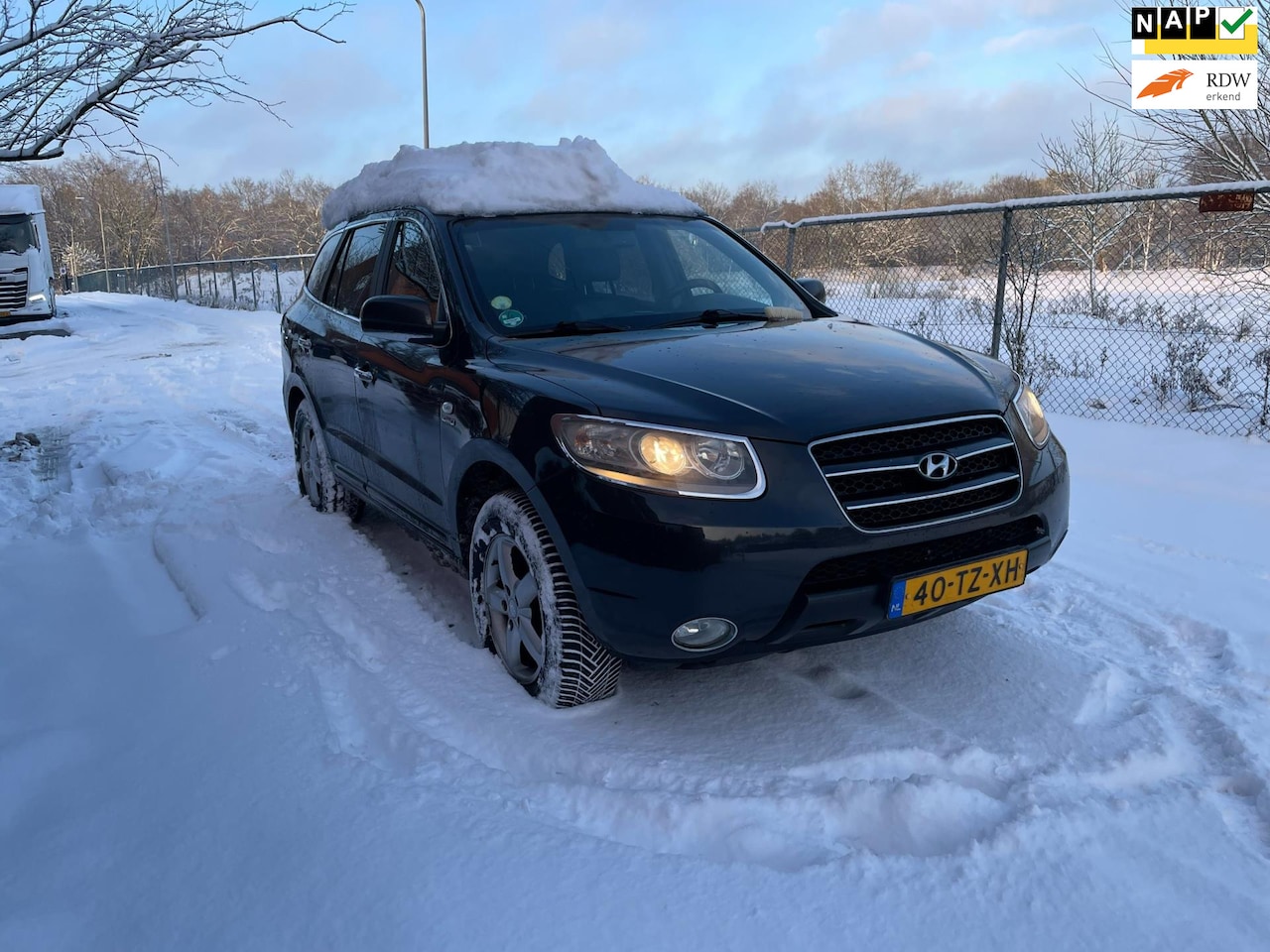 Hyundai Santa Fe - 2.7i V6 4WD Style [Sneeuwschuiver][Top onderhouden] - AutoWereld.nl