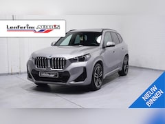BMW X1 - sDrive20i M Sport Panodak Stoel- en stuurverwarming Ledkoplampen Camera Shadowline PDC v+a