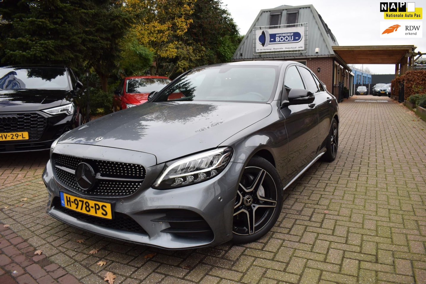 Mercedes-Benz C-klasse - 180Business Solution AMG AUTOM/CRUISE/NAVI/AIRCO-ECC/CAMERA/MATRIX/NL-AUTO/BLUETOOTH/LMW/P - AutoWereld.nl