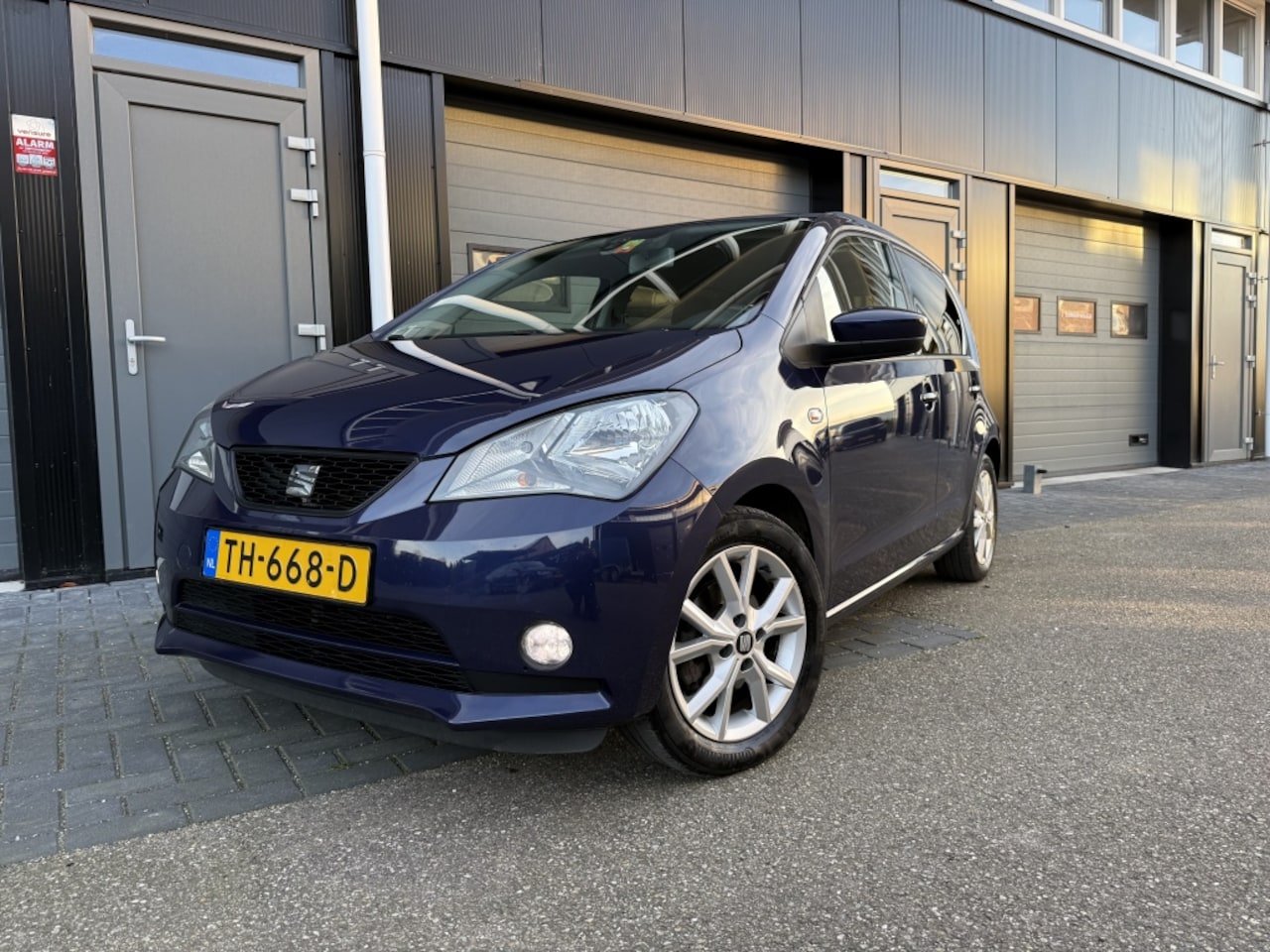 SEAT Mii - 1.0 Sport Intense Airco, Cruise, Carplay, PDC - AutoWereld.nl