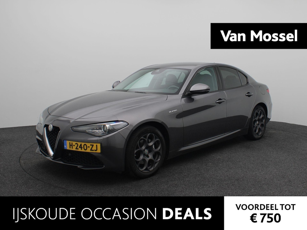 Alfa Romeo Giulia - 2.0T Super Automaat | Navigatie | Achteruitrijcamera | lederen bekleding | Apple Carplay | - AutoWereld.nl
