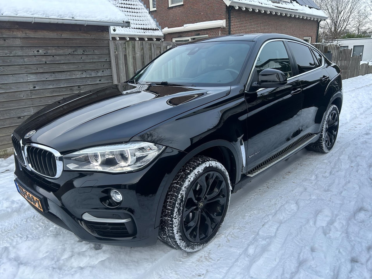 BMW X6 - xDrive30d High Executive XDrive30d High Executive, Zeer netjes - AutoWereld.nl