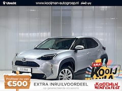 Toyota Yaris Cross - 1.5 Hybrid Dynamic edition | Parkeersensoren voor + achter | Smart key | Privacy glass | A