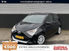 Toyota Aygo - 1.0 VVT-i x-play limited NL-auto, boekjes compleet Navigatie Apple CarPlay/Android Auto, a