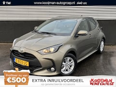 Toyota Yaris - 1.5 Hybrid 115 Active 1e eign. NL-auto, Apple CarPlay/Android Auto navigatie, achteruitrij