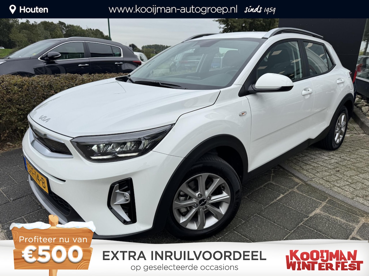 Kia Stonic - 1.0 T-GDi MHEV DynamicLine 1.0 T-GDi MHEV DynamicLine , Eerste Eigenaar, LED Verlichting, Navigatie, Apple Carplay/An - AutoWereld.nl
