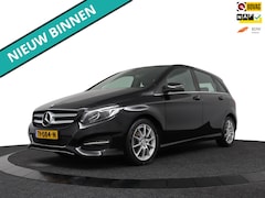 Mercedes-Benz B-klasse - 180 Ambition Automaat/Navigatie/Trekhaak/Parkeersensoren