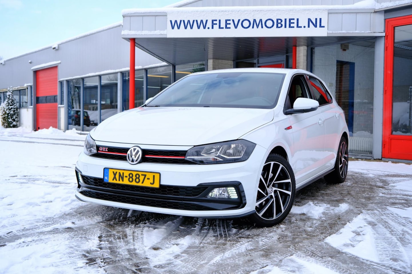 Volkswagen Polo - 2.0 TSI GTI 200pk 5-drs Aut. Orig.NL Auto! Navi|Adapt.Cruise|CarPlay|Clima|LMV - AutoWereld.nl