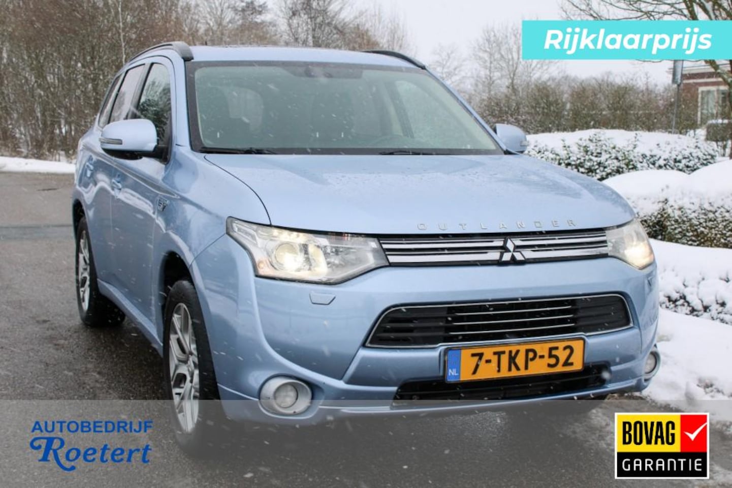 Mitsubishi Outlander - 2.0PHEV 203pk Instyle automaat 4WD/leer/ECC/cruise/navi/schuifdak/standkachel/trekhaak - AutoWereld.nl