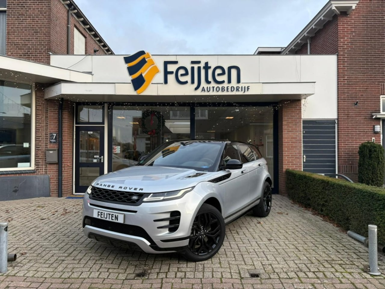 Land Rover Range Rover Evoque - 2.0 P250 AWD R-Dynamic HSE 2.0 P250 AWD R-Dynamic HSE - AutoWereld.nl