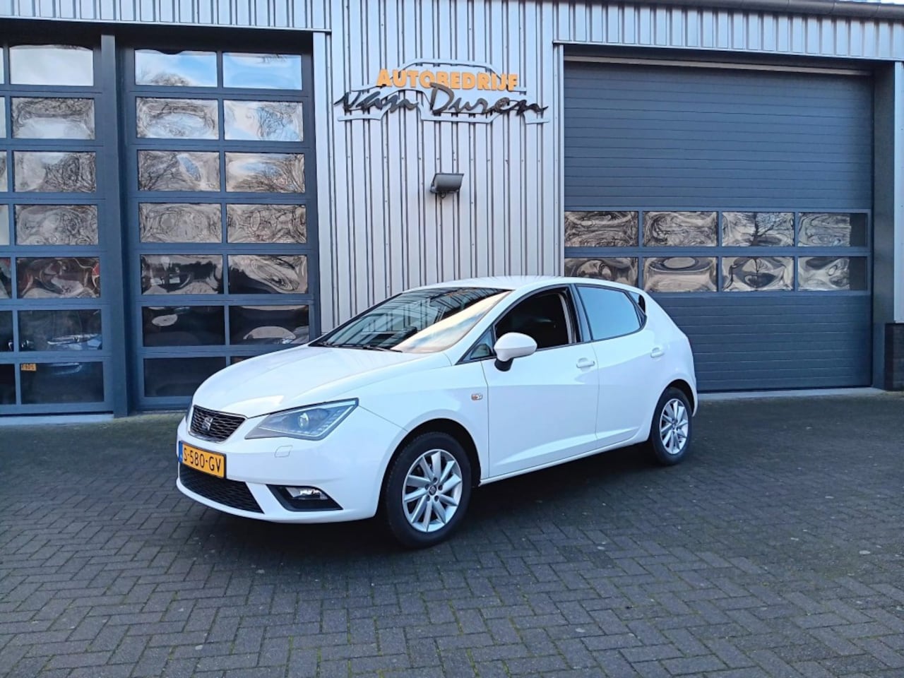 SEAT Ibiza - 1.4-16v  Style  Navi  Clima  Radio-cd  CV - AutoWereld.nl