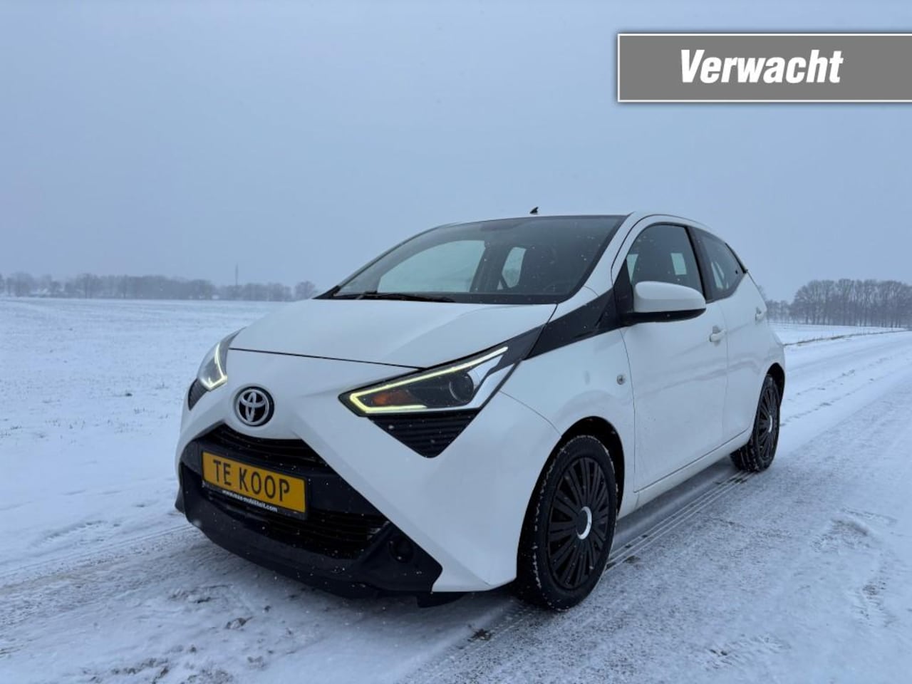 Toyota Aygo - 1.0 VVT-I / AUTOMAAT  / 1 EIGENAAR  / ZEER MOOI - AutoWereld.nl