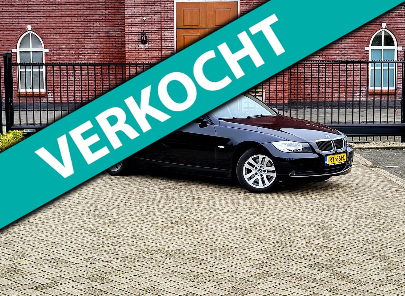BMW 3-serie Touring - 320i Executive / Airco / Trekhaak / 6 Bak / Cruise control - AutoWereld.nl