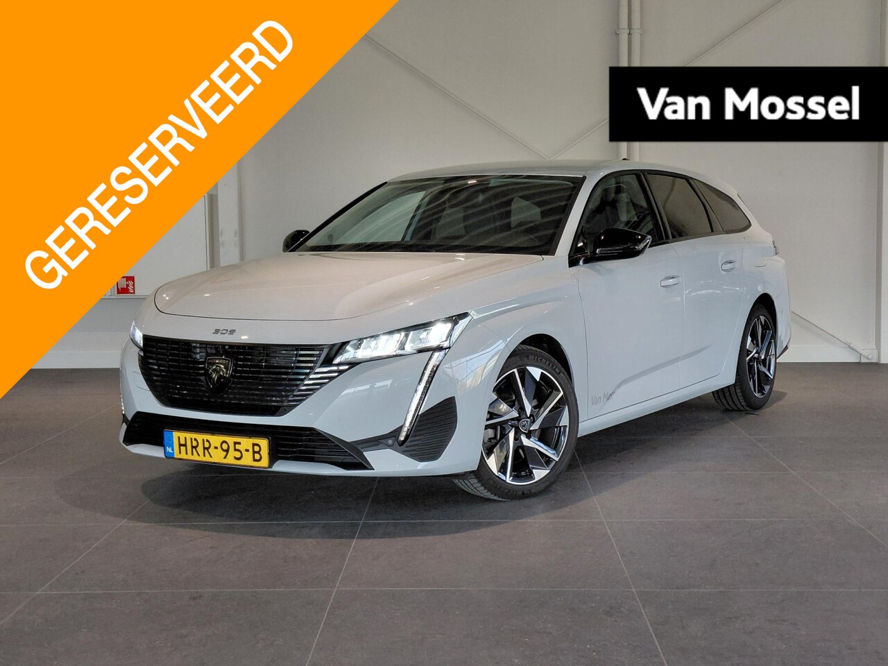 Peugeot 308 SW - 1.6 Plug-in Hybrid 180 Allure Avantage AUTOMAAT | AGR STOEL | 360 CAMERA | STOELVERWARMING - AutoWereld.nl