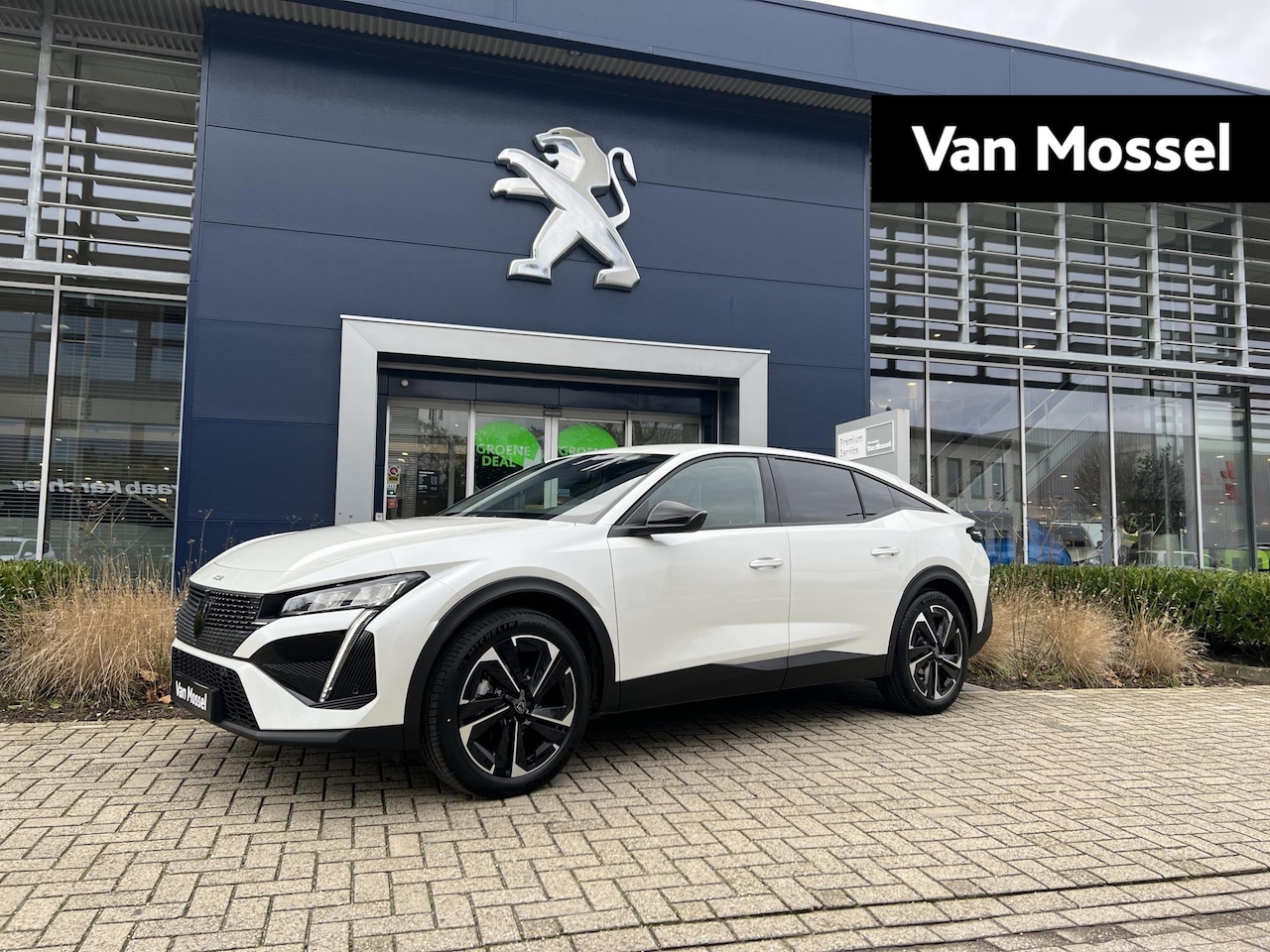 Peugeot 408 - Allure Pack 130PK EAT8 Apple carplay l Draadloze Telefoonlader l Camera l 19 inch - AutoWereld.nl