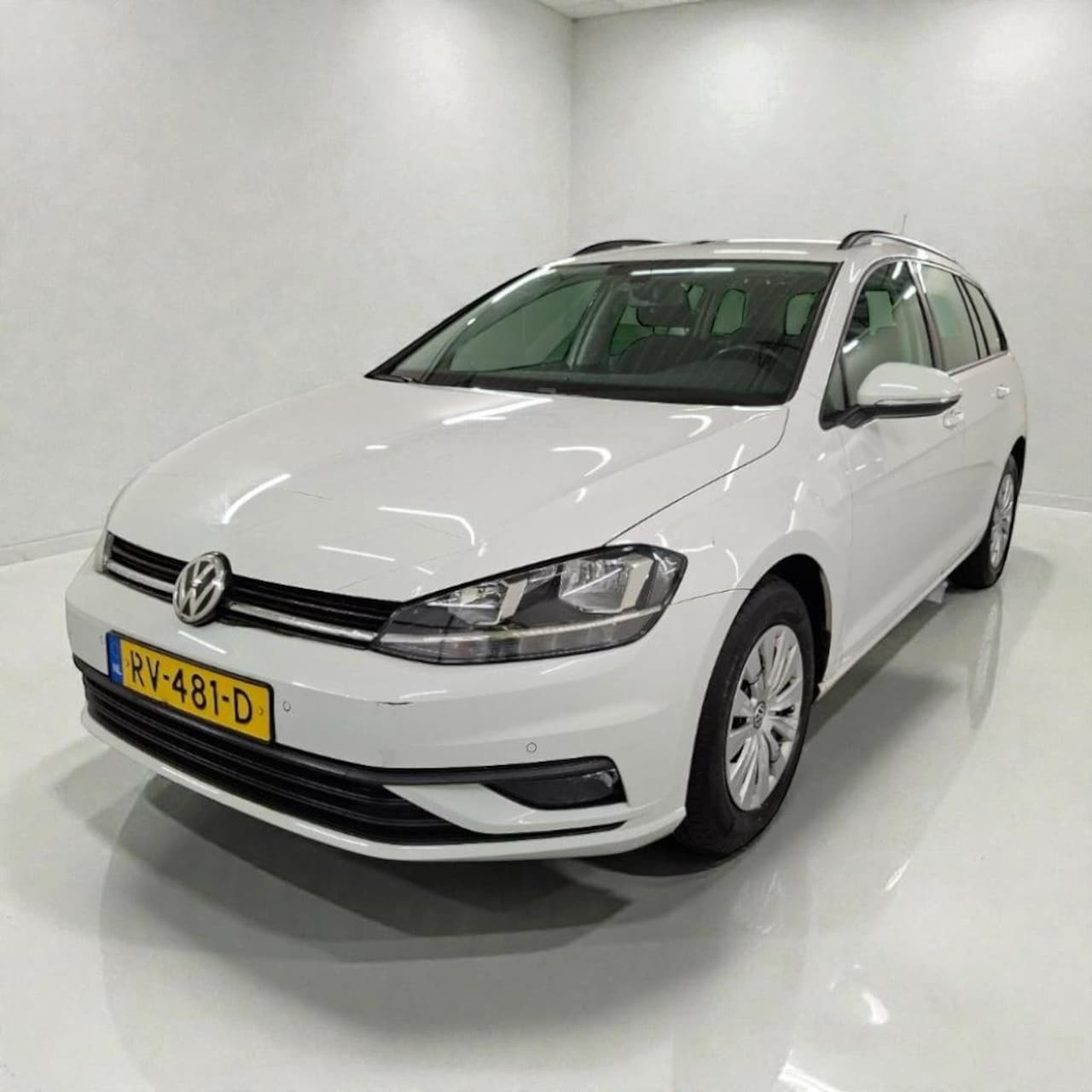 Volkswagen Golf Variant - 1.6 TDI 1e eigenaar / dealer onderhouden - AutoWereld.nl