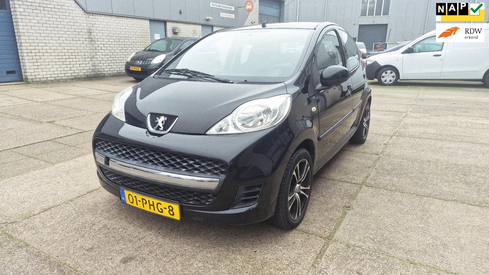 Peugeot 107 - 1.0-12V Millesim 200 AIRCO NAP - AutoWereld.nl