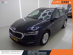 Skoda Octavia Combi - 1.0 e-TSI Business Edition Airco ECC Navi Carplay PDC VA DAB+ Full LED Cruise Control