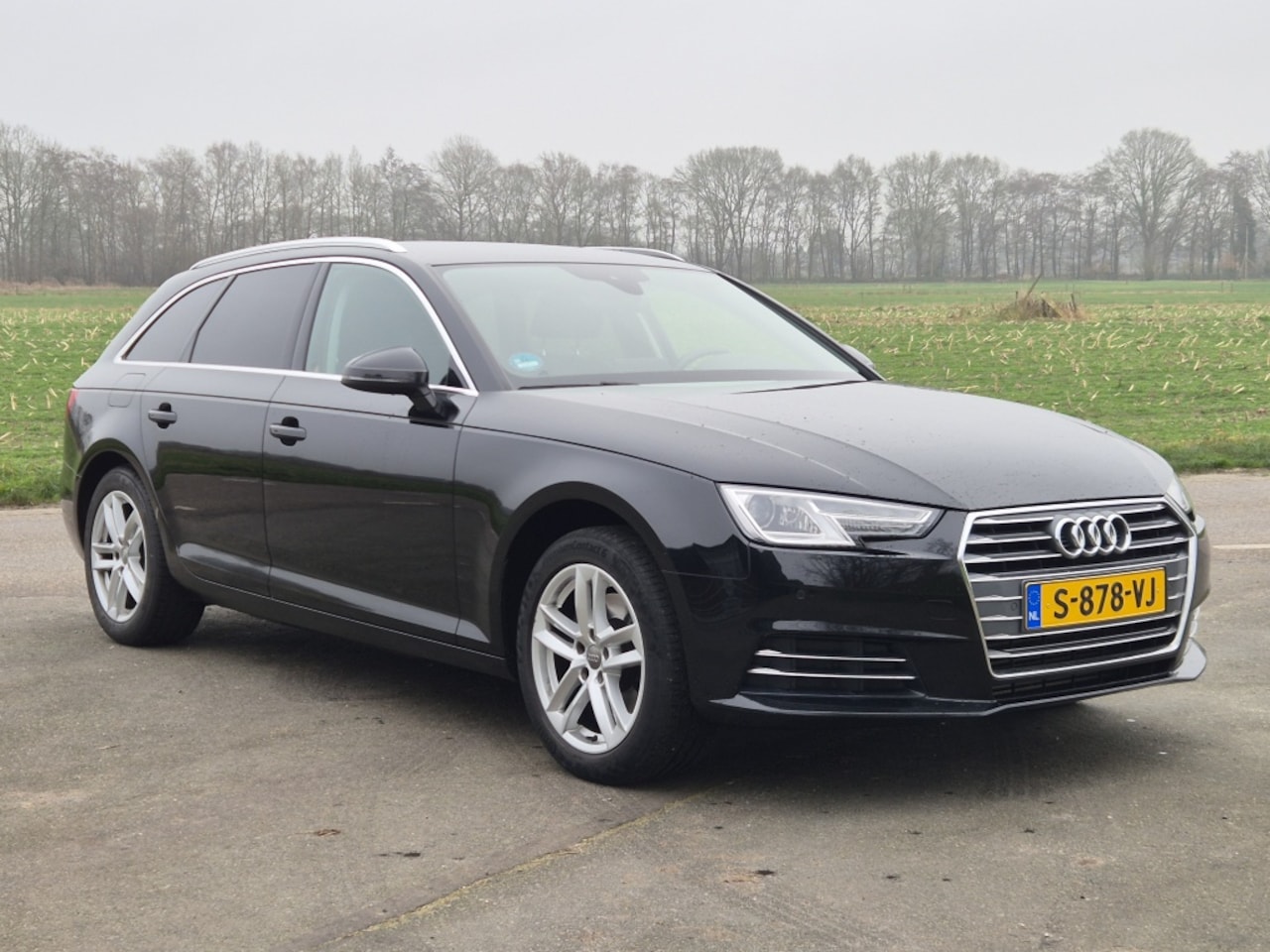 Audi A4 Avant - 2.0 TFSI ultra Sport | Carplay | stoelverwarming - AutoWereld.nl