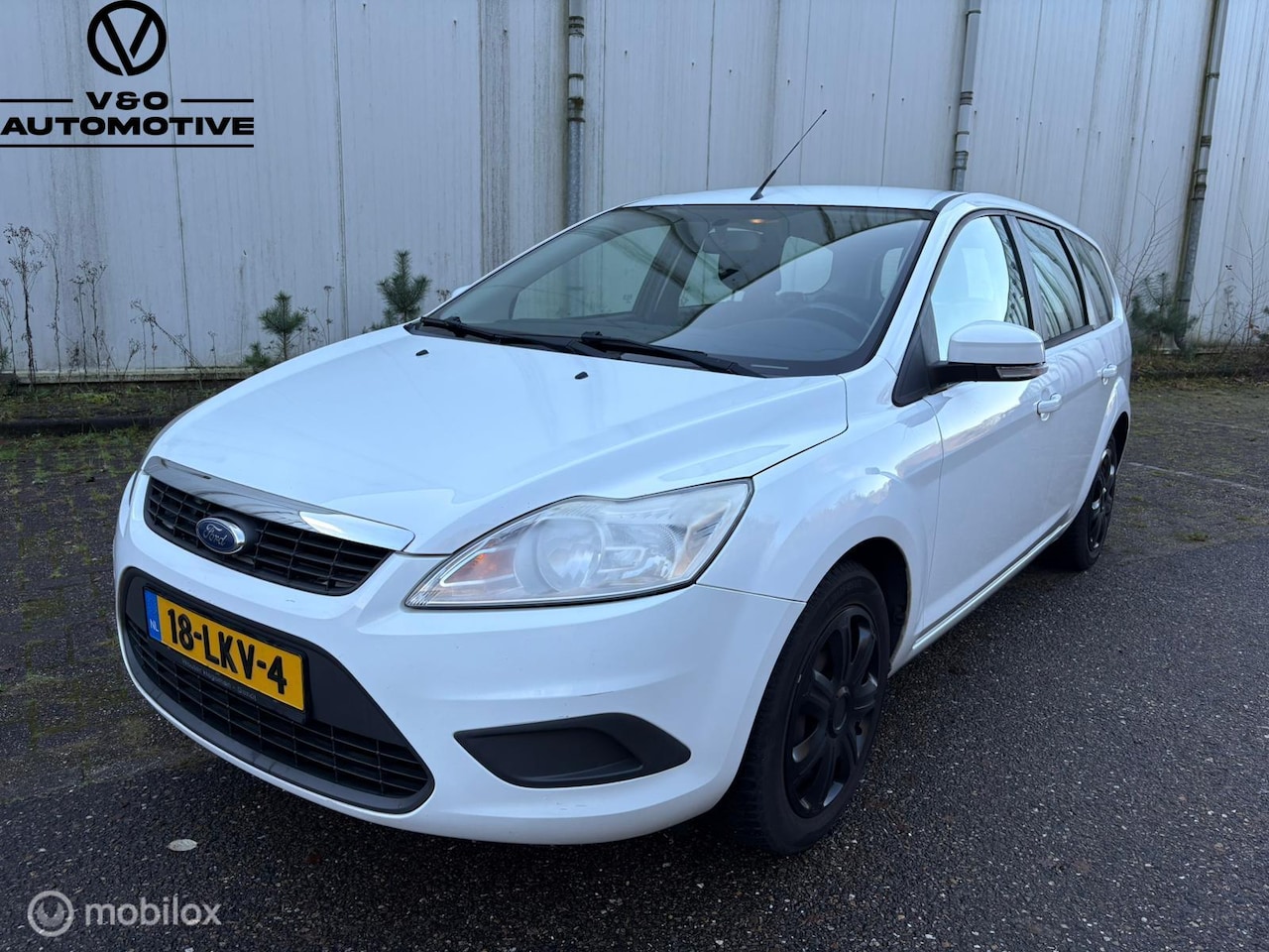 Ford Focus Wagon - | Trekhaak | Airco - AutoWereld.nl