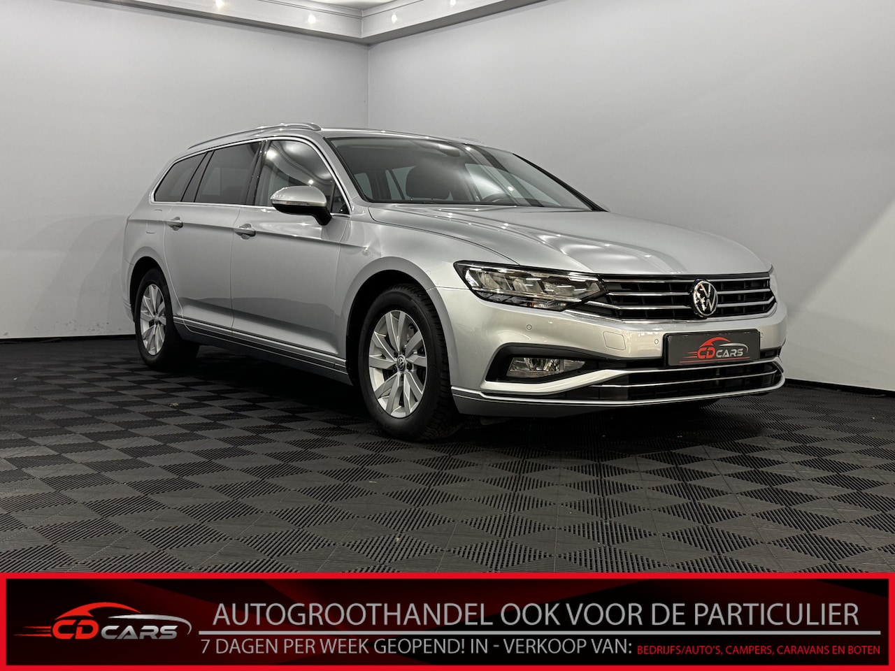 Volkswagen Passat Variant - 1.5 TSI Comfort Business Clima, Navi, Parkeersensoren, Keyless start, Cruise control, A st - AutoWereld.nl