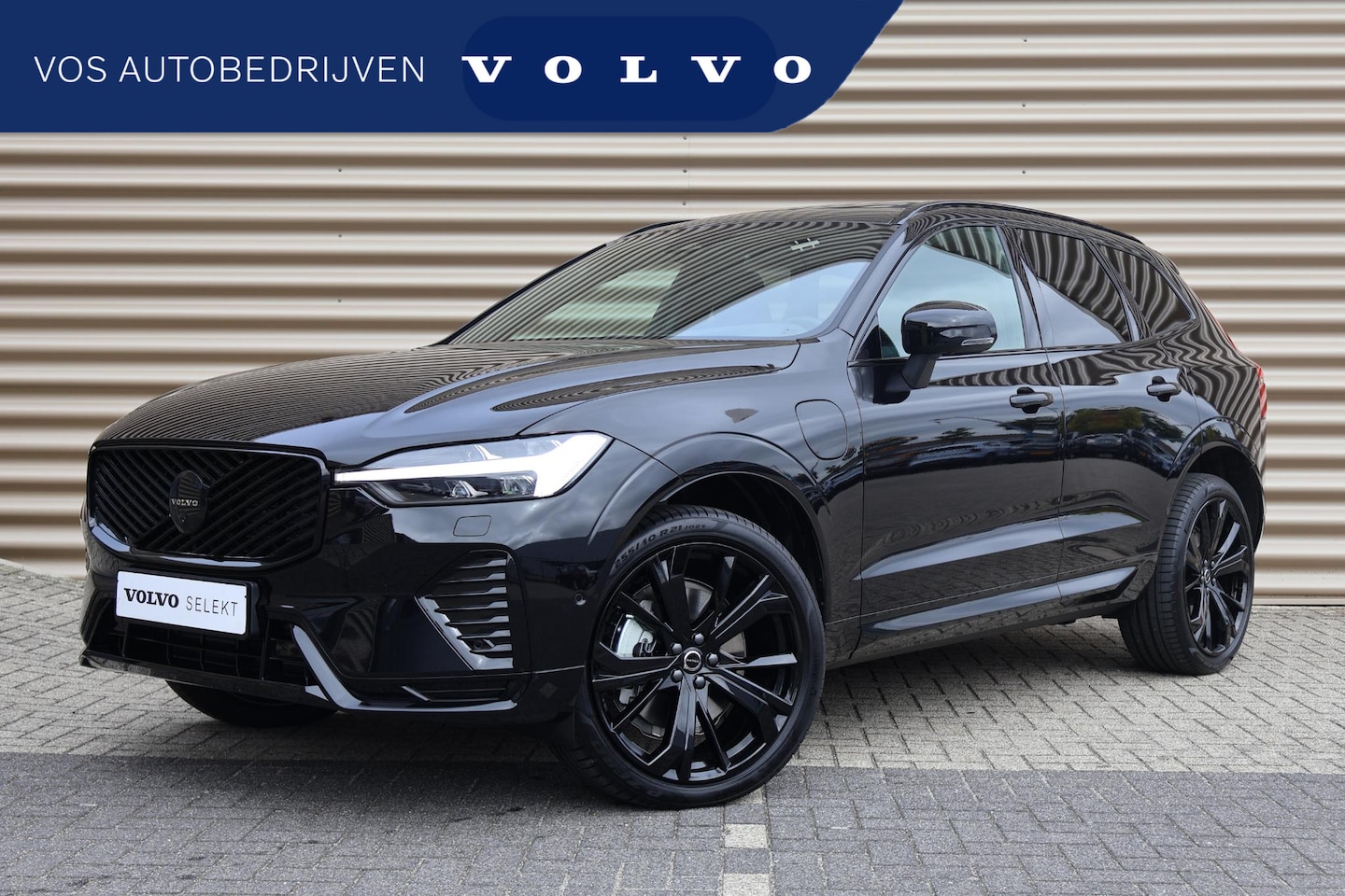 Volvo XC60 - T8 Plug-in hybrid AWD Plus Black Edition | Premium Pack | Lighting Pack - AutoWereld.nl
