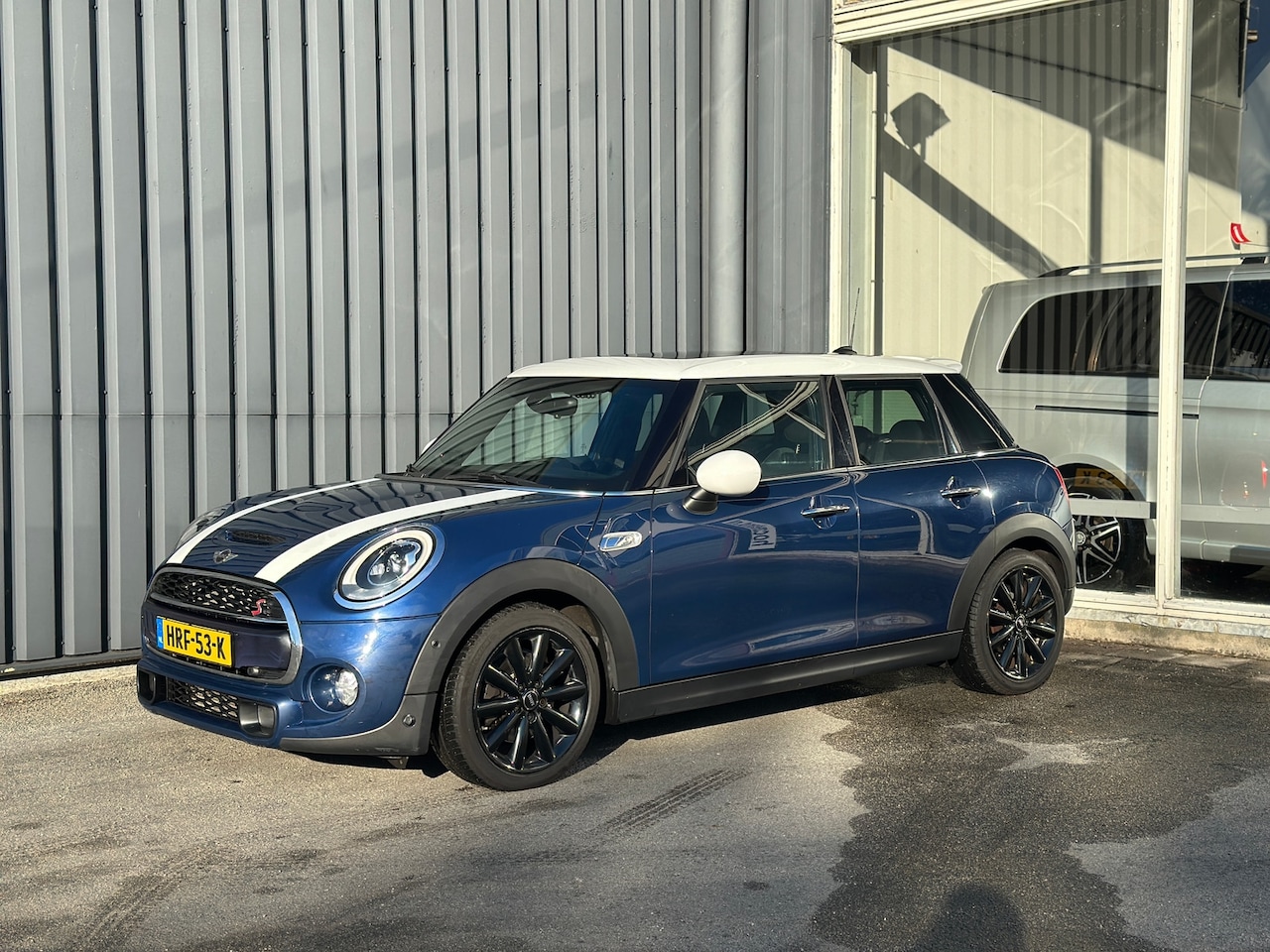MINI John Cooper Works - Mini 2.0 SD JCW PANO | LED | JCW | AUT - AutoWereld.nl