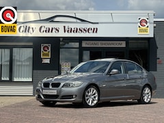 BMW 3-serie - 320i youngtimer 170 pk navigatie climate ctr cruise ctr schuif-kanteldak pdc v/a xenon lmv