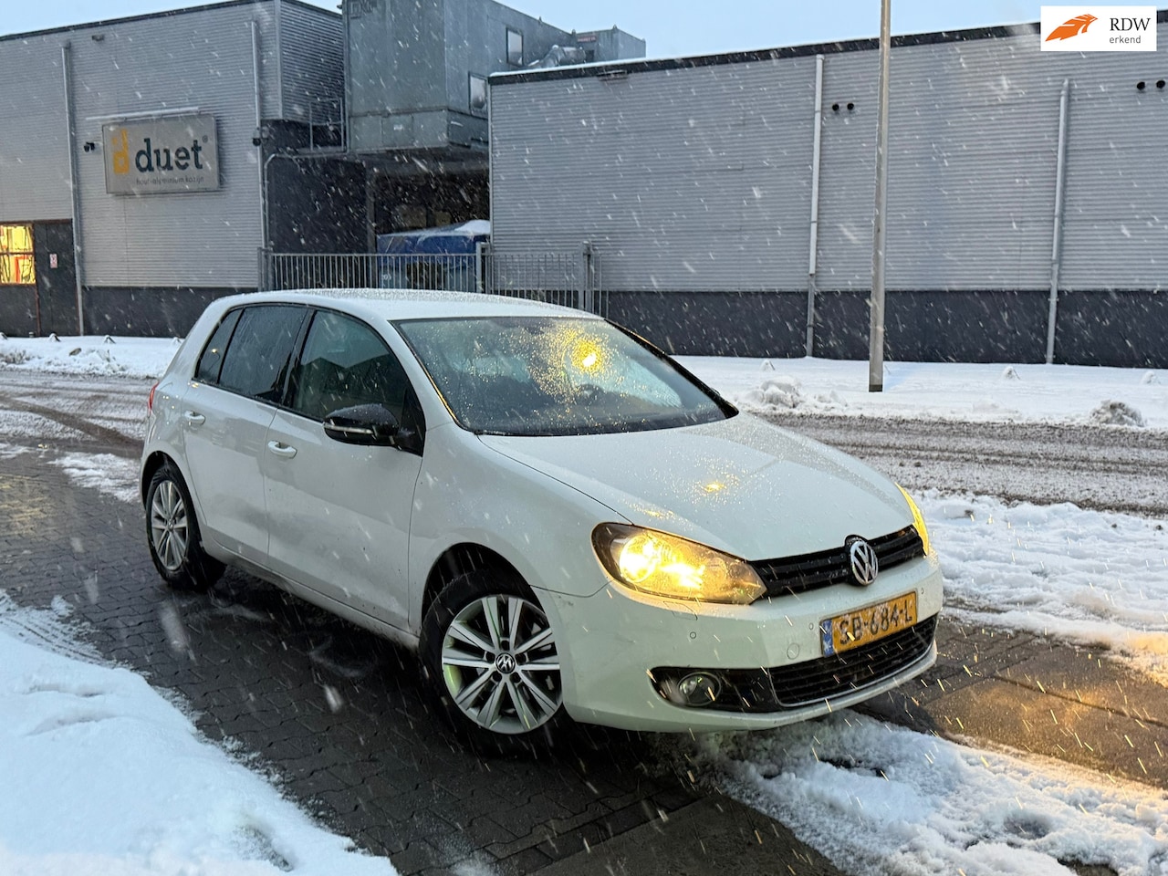 Volkswagen Golf - 1.2 TSI Highline BlueMotion Stoelverwarming Clima NAVI PDC - AutoWereld.nl